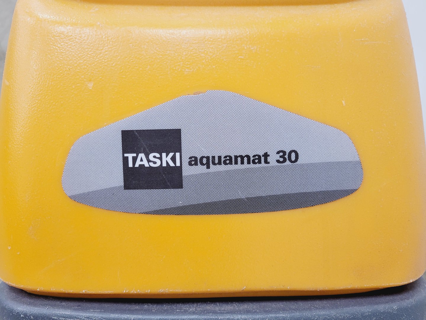 Image of TASKI Aquamat 30 Commercial Power-Brush Carpet Extraction Machine