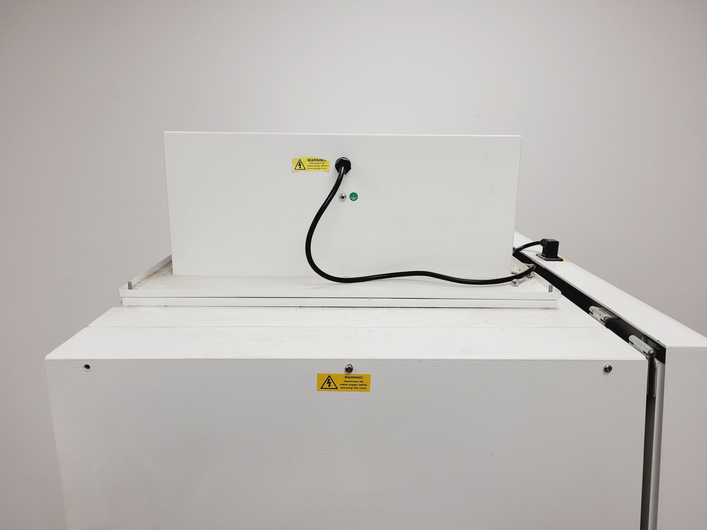 Image of Astec Microflow Advanced Bio Safety Cabinet Class 2 Lab
