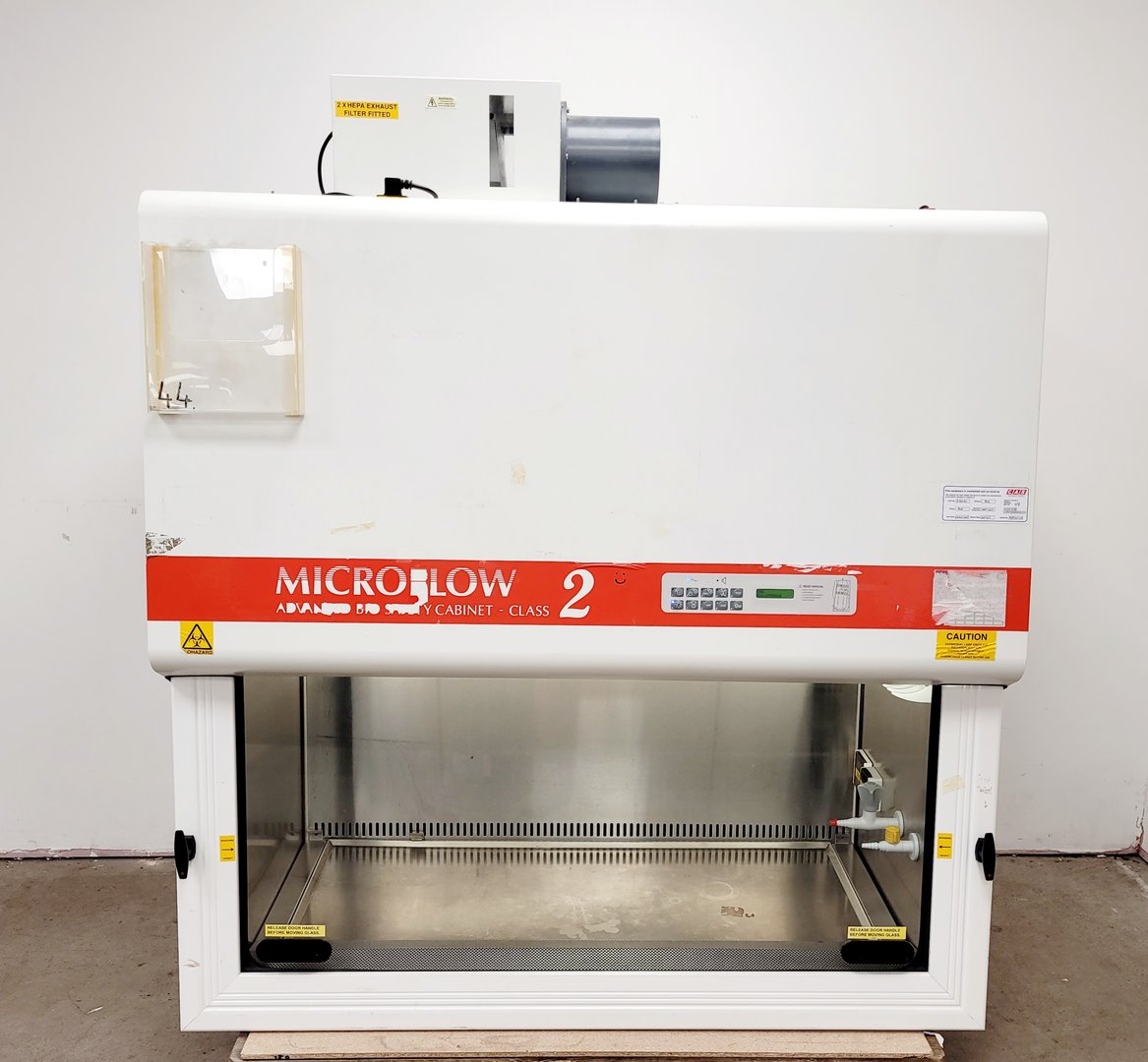 Image of Astec Microflow Advanced Bio Safety Cabinet Class 2 Lab