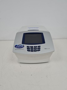 Thumbnail image of Geneflow Sensoquest LabCycler Gradient Laboratory Thermal Cycler Lab