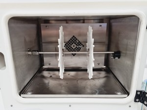 Thumbnail image of Thermo Hybaid Shake 'n' Stack HBSNSR220 Hybridisation Oven w/ HB-OV-BS Tubes Lab