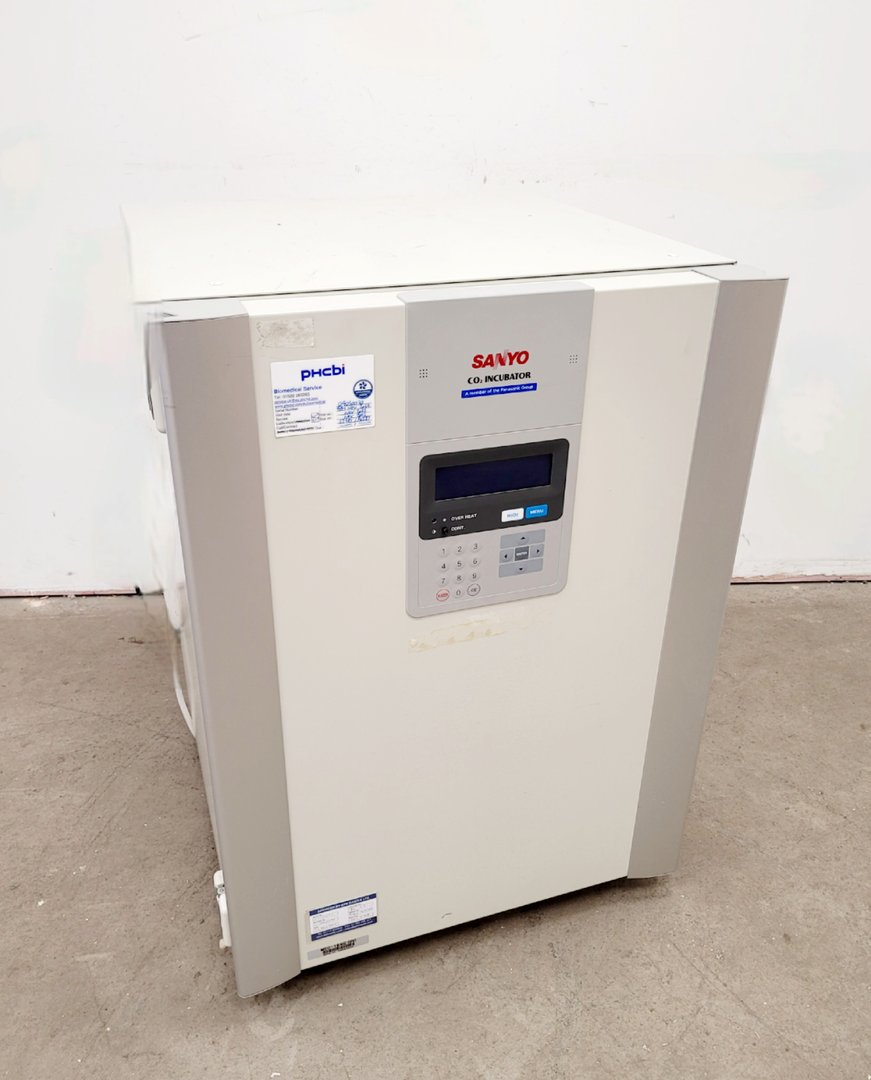 Image of Sanyo CO2 Laboratory Incubator MCO-19AIC (UVH) Lab