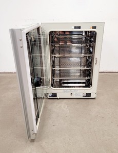 Thumbnail image of Sanyo CO2 Laboratory Incubator MCO-19AIC (UVH) Lab