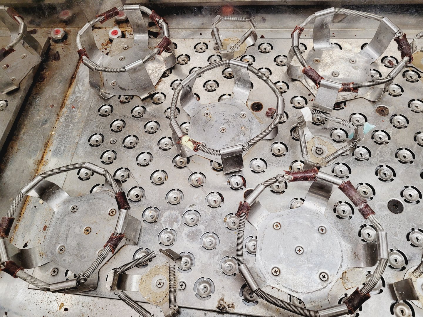 Image of New Brunswick Innova 4300 Incubator Shaker  Mfg no. M1193-0100 Lab