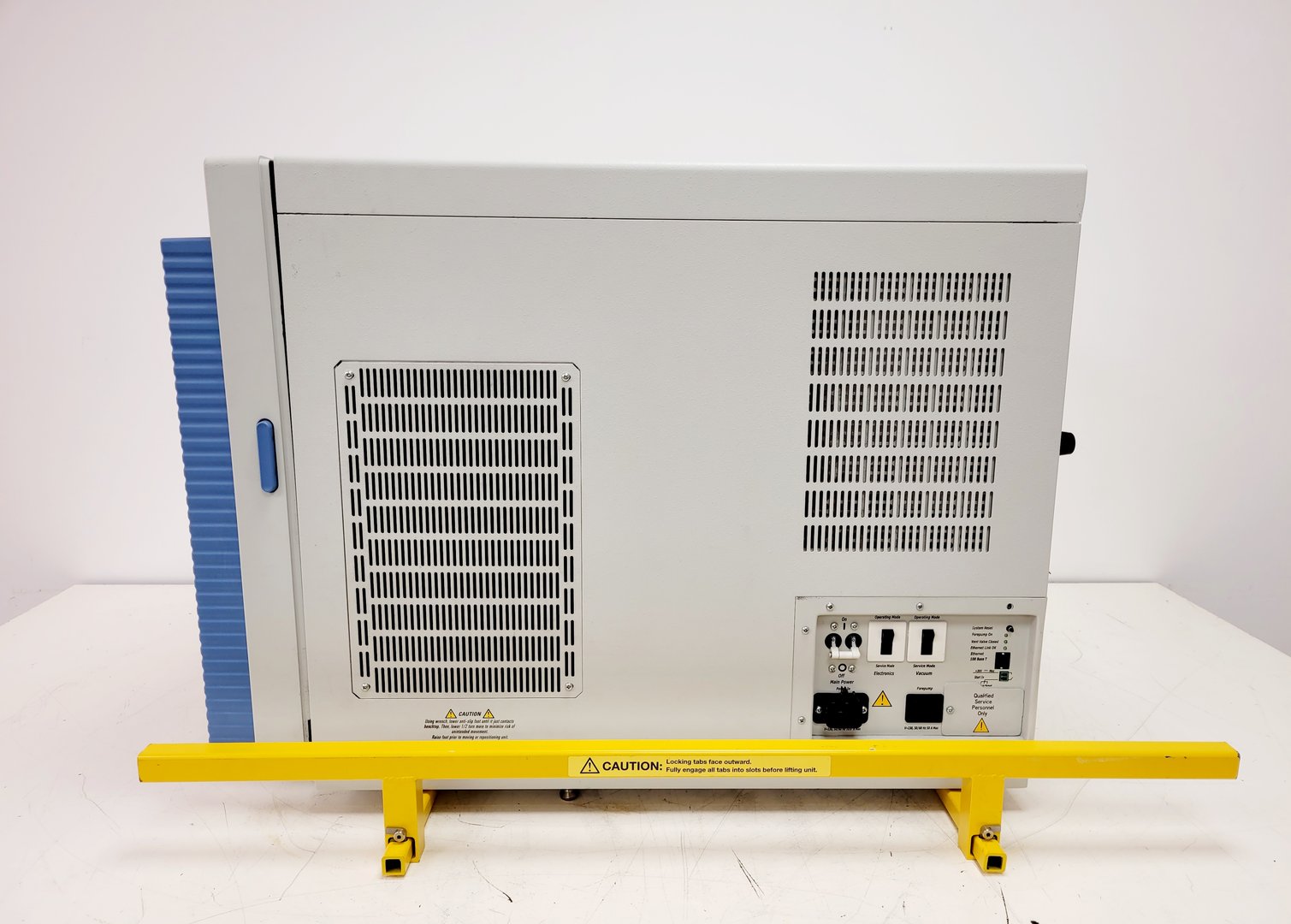 Image of Thermo Scientific TSQ Quantum Access Mass Spectrometer System - Faulty Ion Gauge