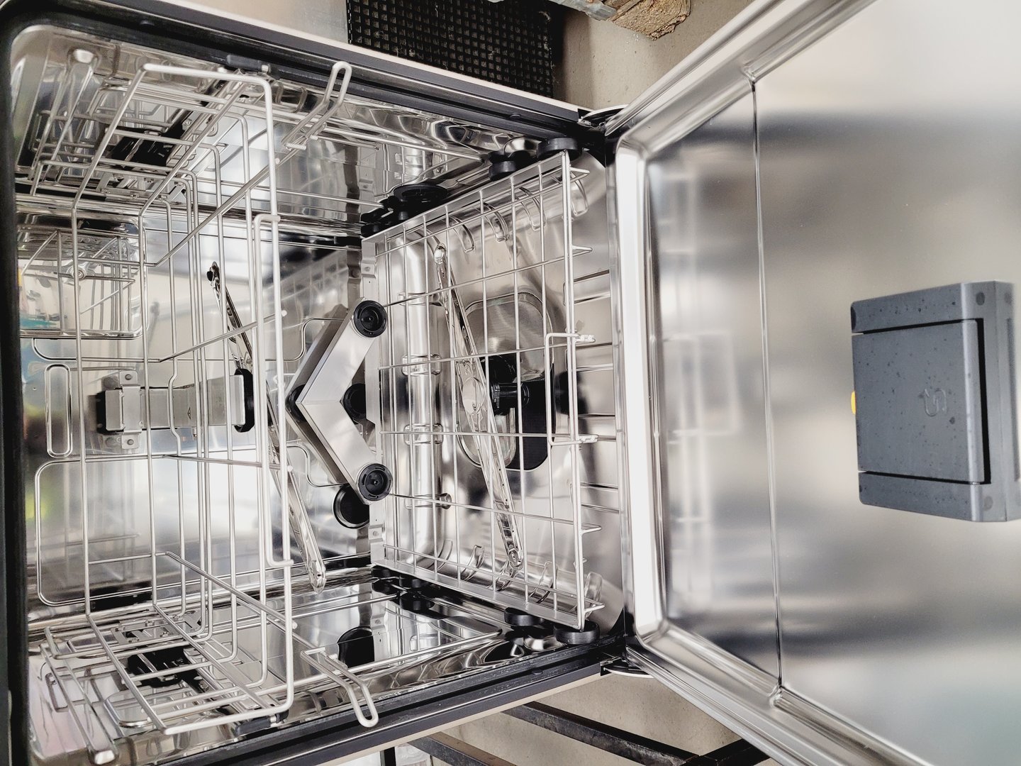 Image of Miele Proffessional GG05 Dishwasher PG8583