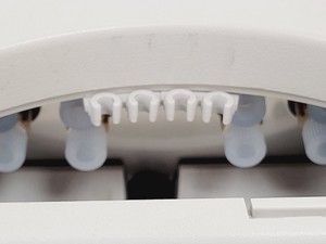Thumbnail image of Agilent 1100 Series Degasser G1379A Lab