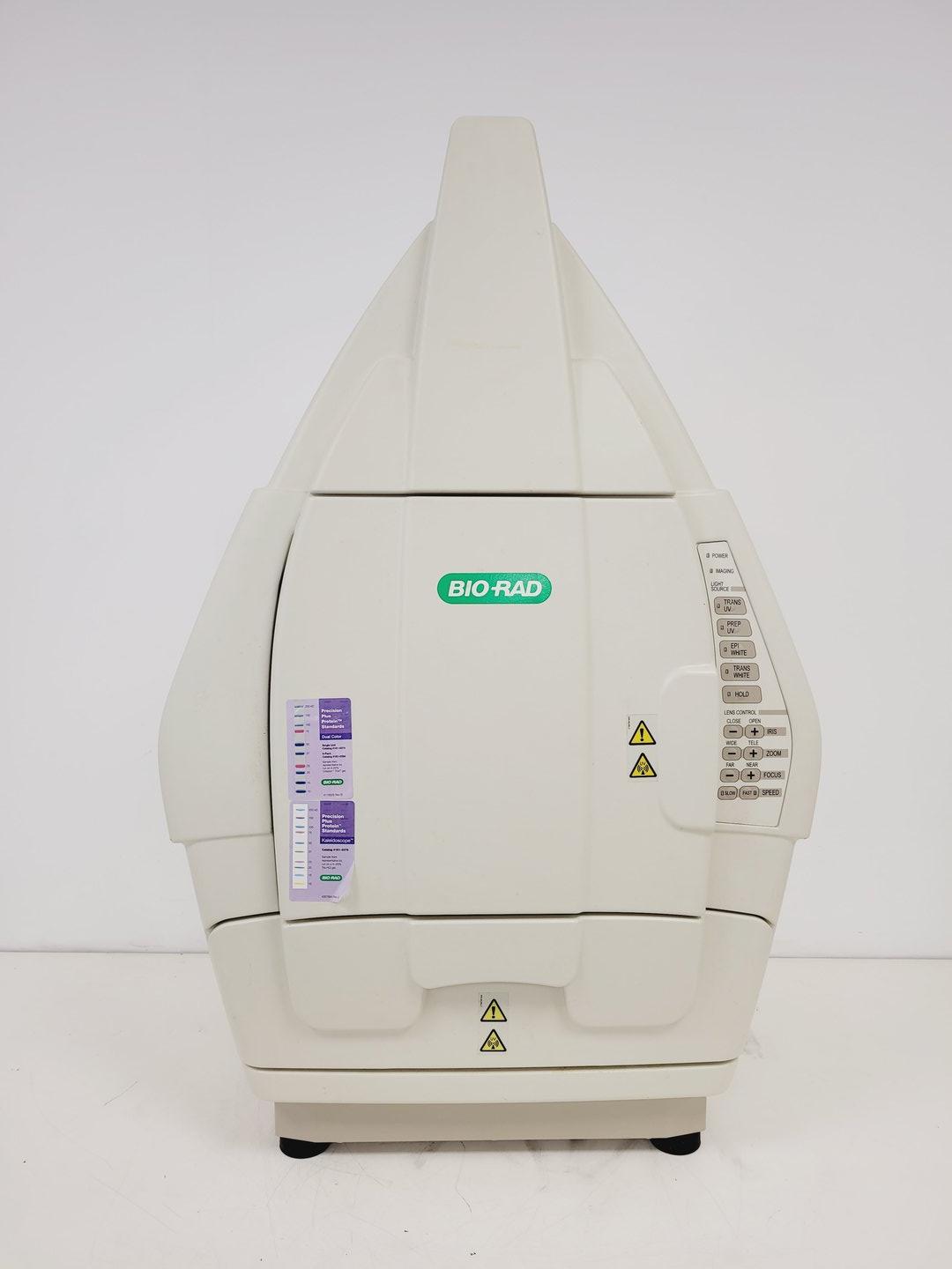 Image of Bio-Rad Universal Hood II with Transilluminator Lab