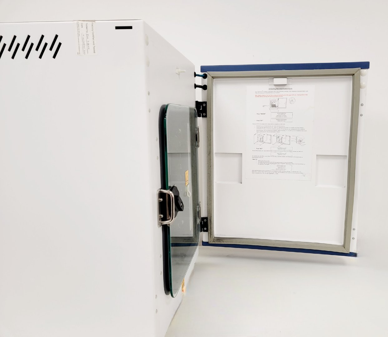 Image of ESCO CelCulture CCL–050B-8 CO2 Laboratory Incubator Lab