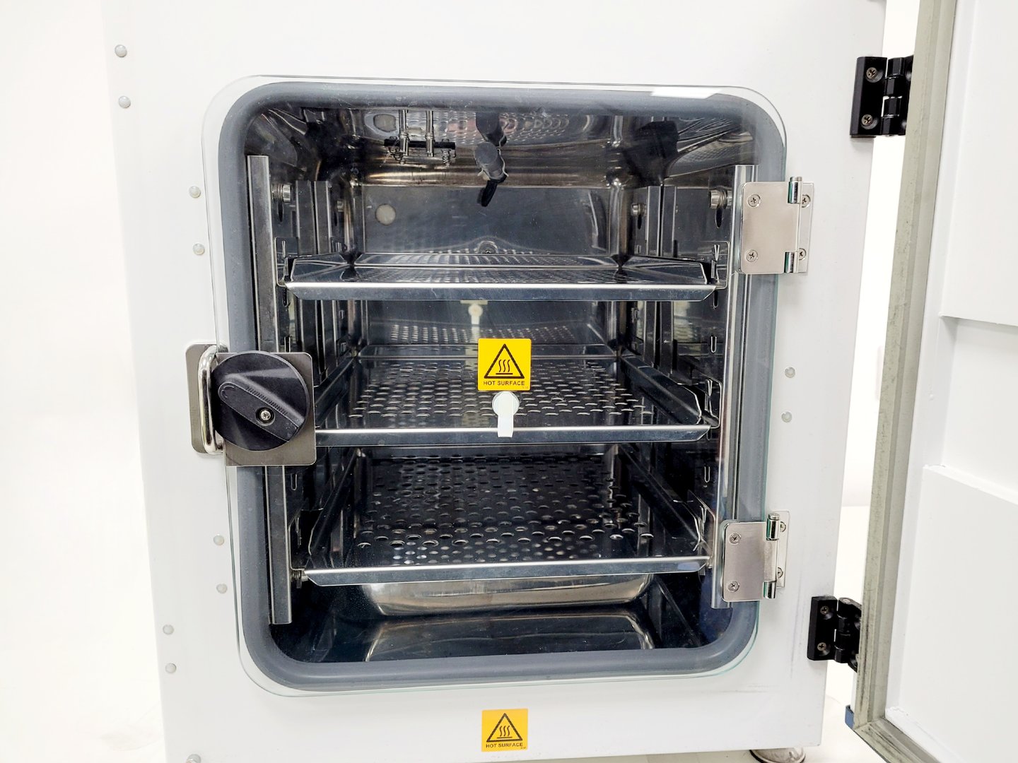 Image of ESCO CelCulture CCL–050B-8 CO2 Laboratory Incubator Lab