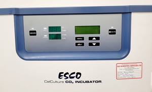 Thumbnail image of ESCO CelCulture CCL–050B-8 CO2 Laboratory Incubator Lab