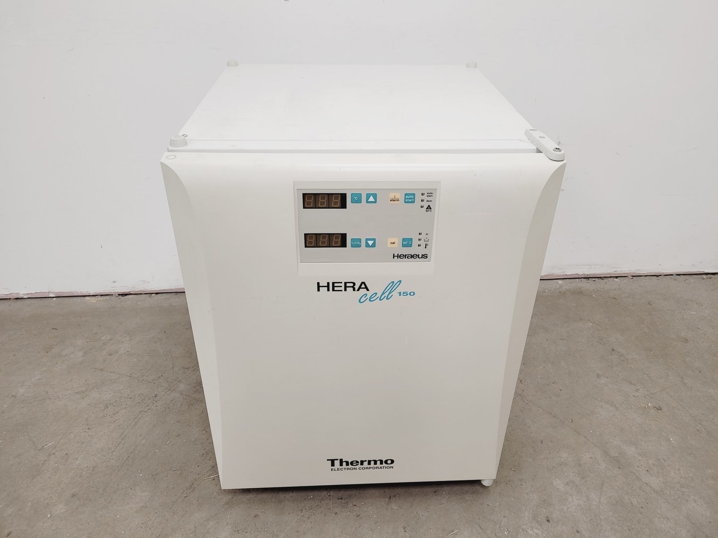 Image of Thermo Electron HERAcell 150 CO2 Laboratory Incubator Lab