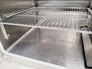 Thumbnail image of Gallenkamp Laboratory Oven Cat no. IPR075.XX1.5 Lab