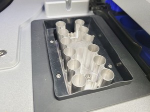 Thumbnail image of Qiagen QIAcube Nucleic Acid Purification System Lab