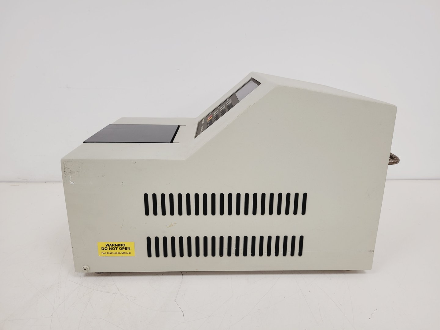 Image of Perkin Elmer DNA Thermal Cycler Lab
