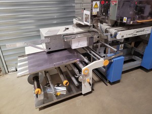 Thumbnail image of Fuji Wrapper V FW3400 Horizontal Form-Fill-Seal Machine 