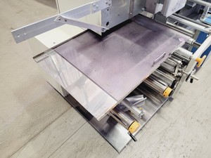 Thumbnail image of Fuji Wrapper V FW3400 Horizontal Form-Fill-Seal Machine 