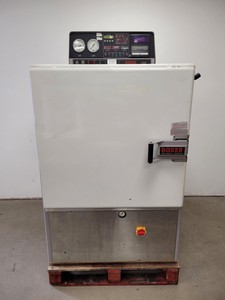 Thumbnail image of Boxer 400/400V Autoclave 