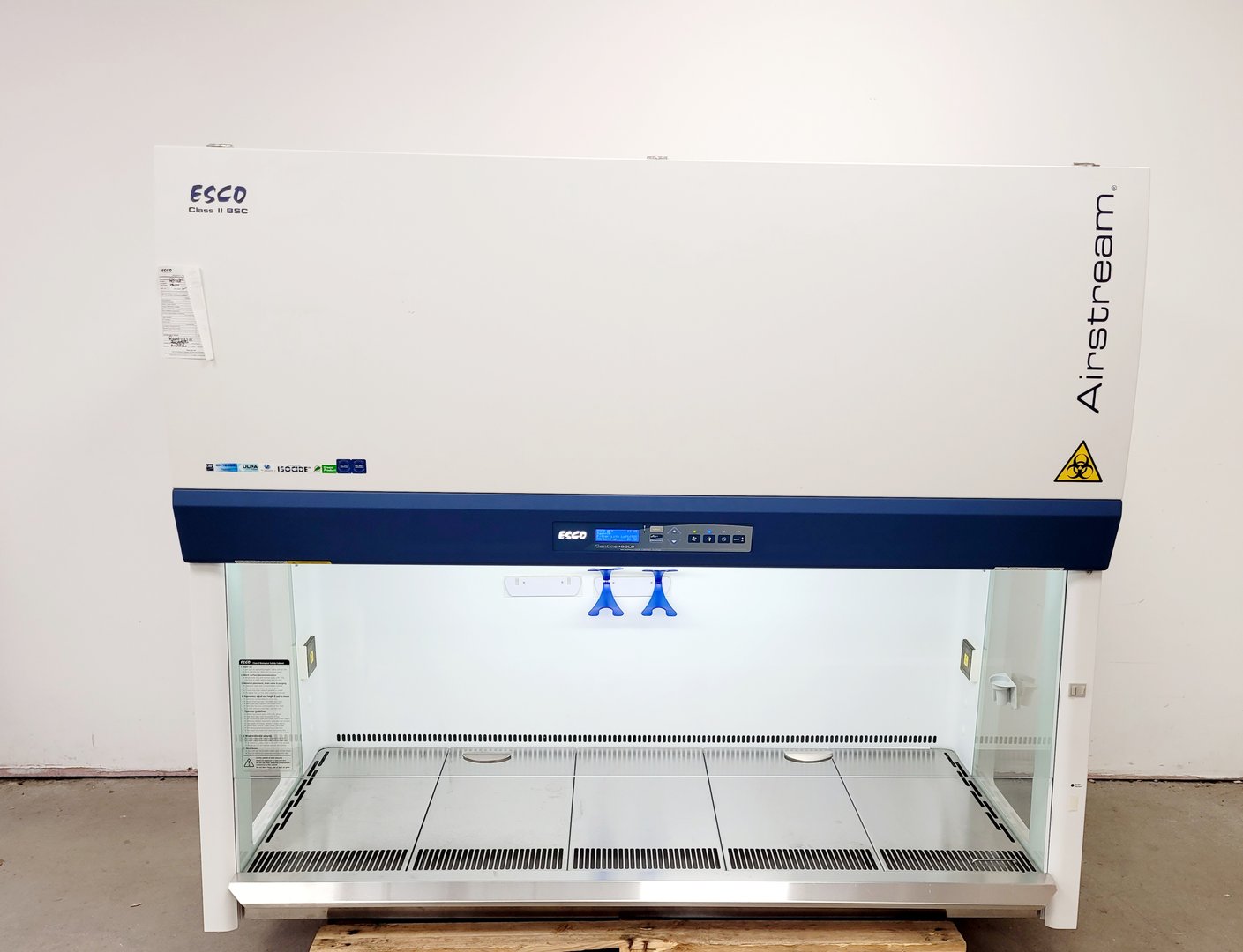 Image of ESCO Airstream Class 2 Biological Safety Cabinet Model - AC2-5E8 & Stand Lab