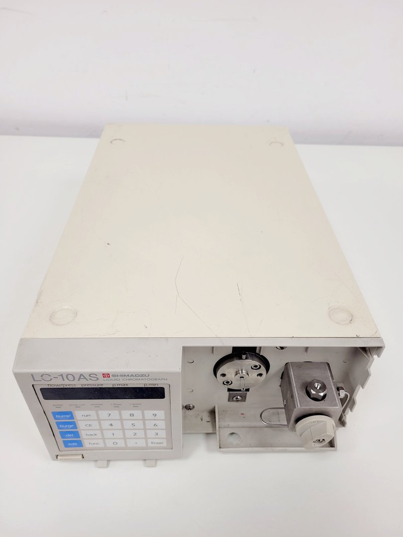 Image of Shimadzu LC10-AS Liquid Chromatograph System Lab