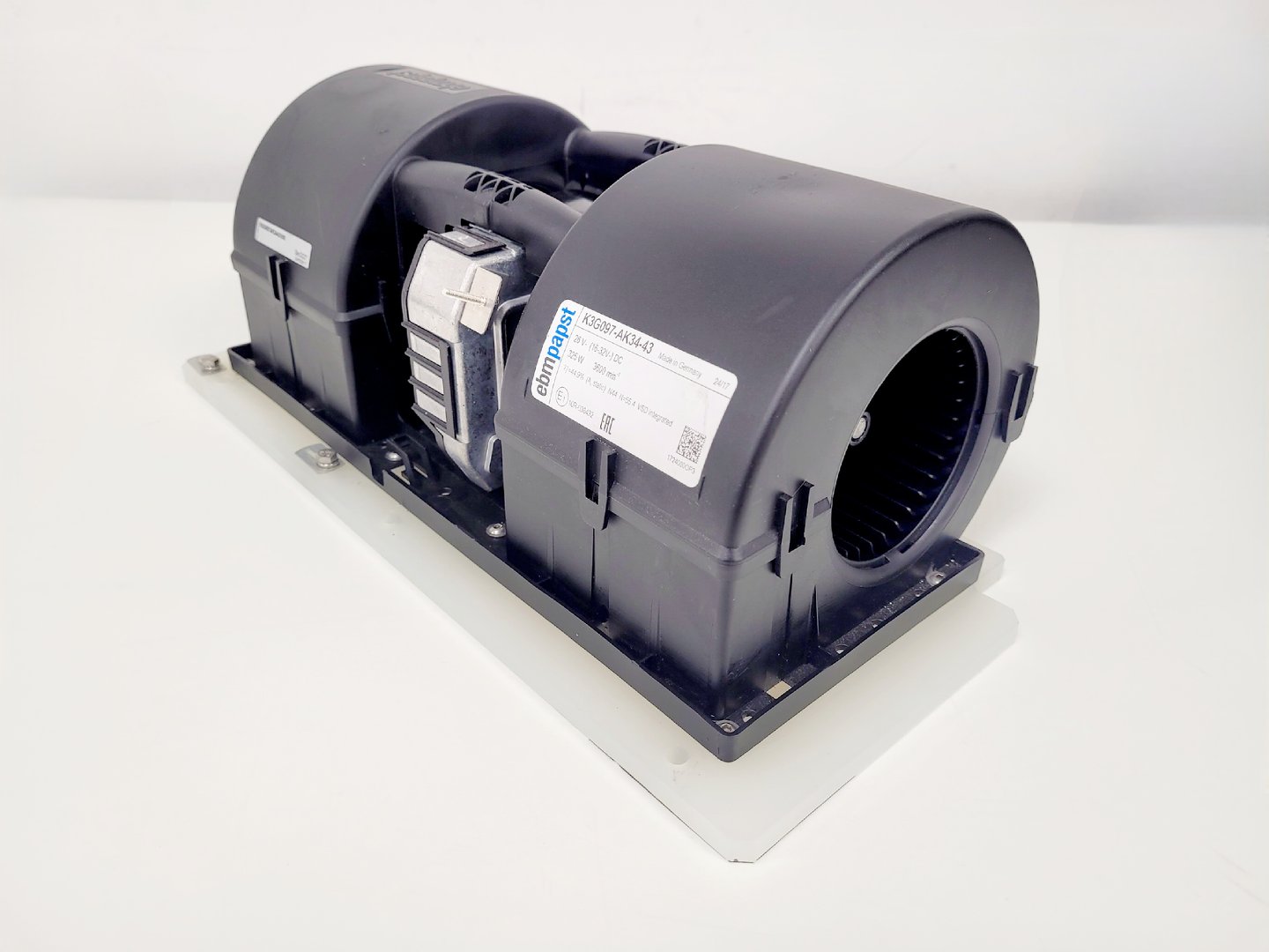 Image of 8 x Ebmpapst K3G097-AK34-43 3600RPM Evaporator Cooling Fans Lab