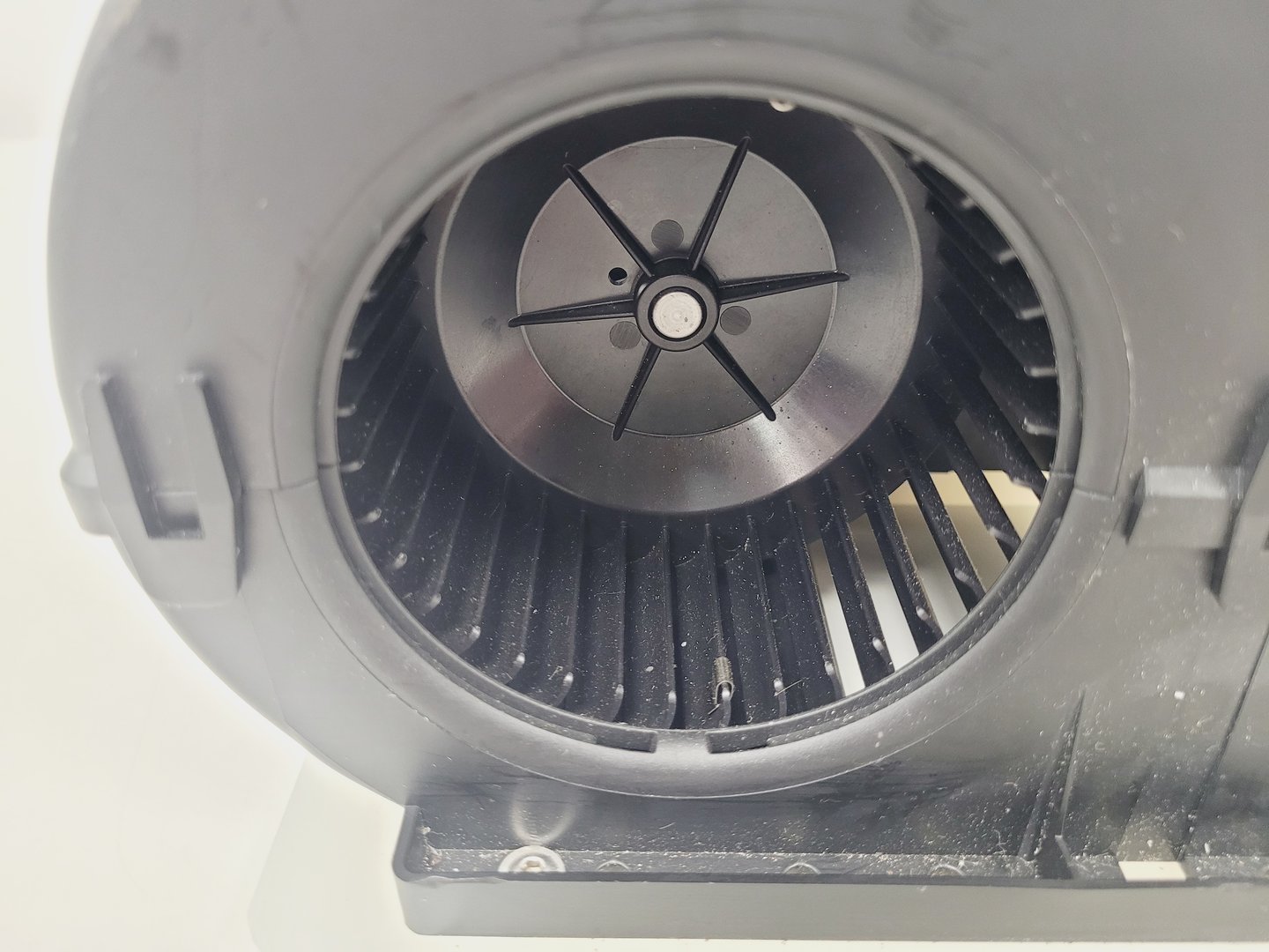 Image of 8 x Ebmpapst K3G097-AK34-43 3600RPM Evaporator Cooling Fans Lab