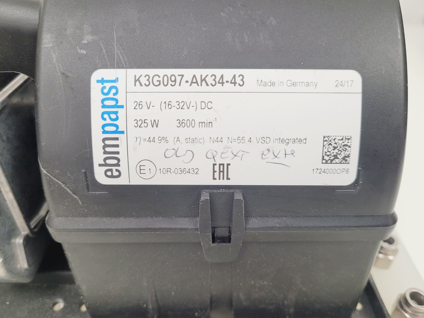 Image of 8 x Ebmpapst K3G097-AK34-43 3600RPM Evaporator Cooling Fans Lab