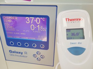 Thumbnail image of RS Biotech Galaxy R CO2 Laboratory Incubator Model 170-300 lab