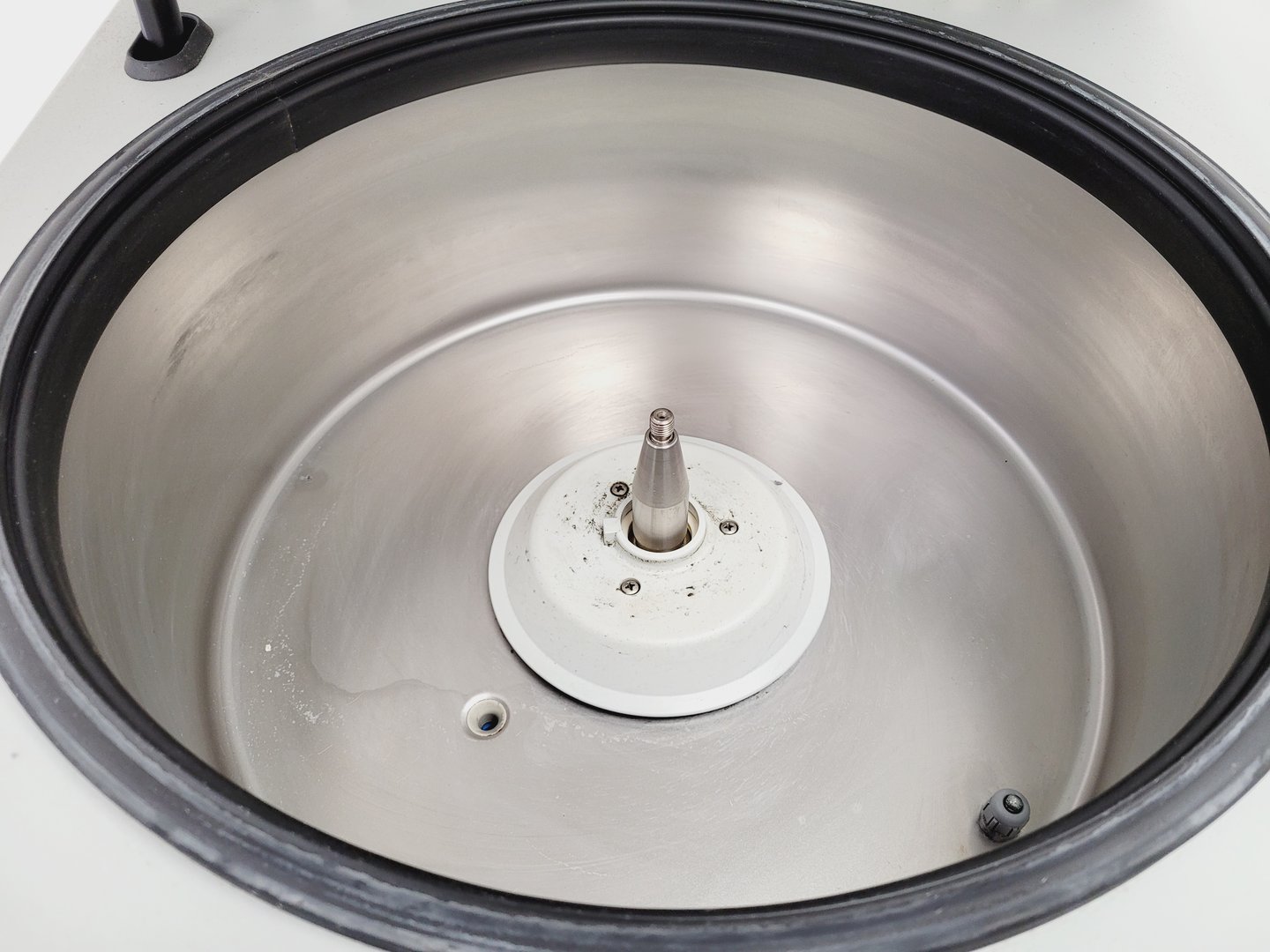 Image of Eppendorf 5810 R Refrigerated Laboratory Centrifuge Lab Spares/Repairs