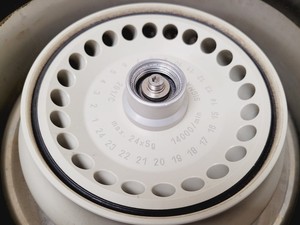 Thumbnail image of Sigma 1-15K Benchtop Refrigerated Centrifuge with 12124 14000 Rotor Lab