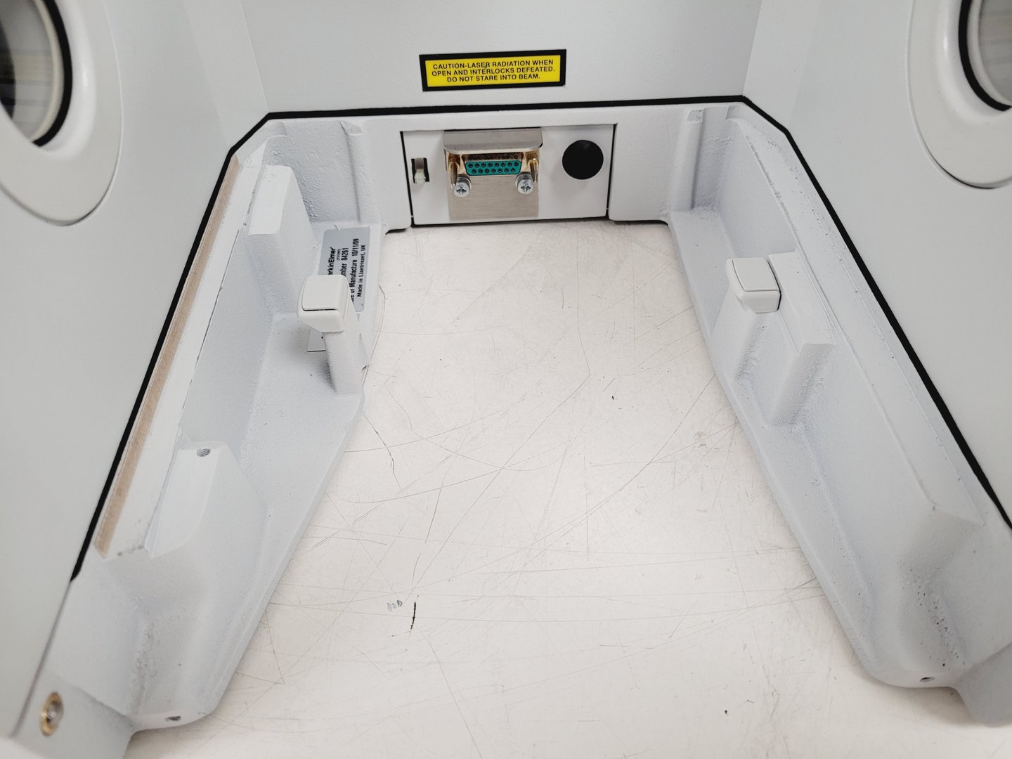Image of Perkin Elmer Spectrum 100 FT-IR Spectrophotometer Lab