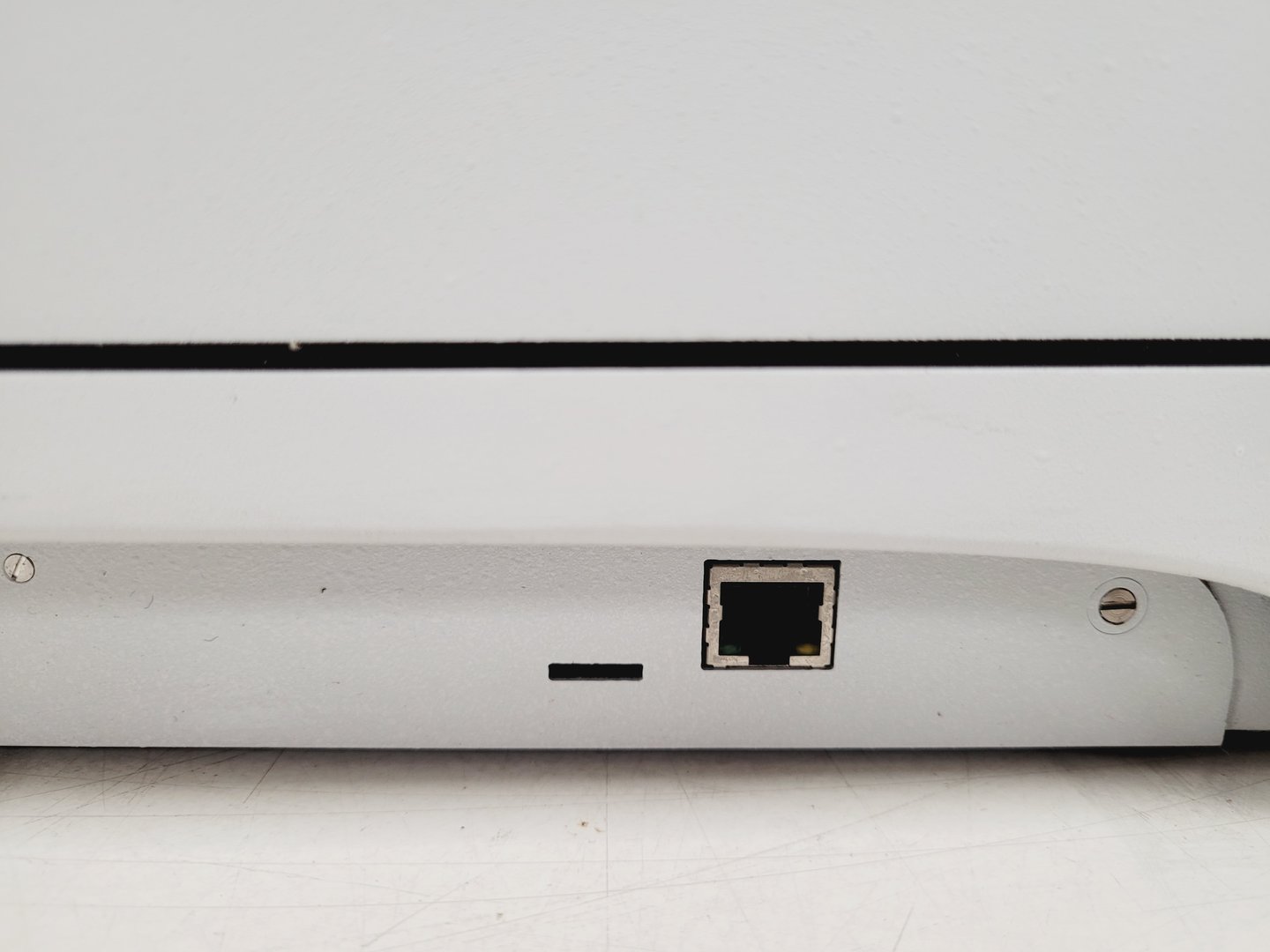 Image of Perkin Elmer Spectrum 100 FT-IR Spectrophotometer Lab