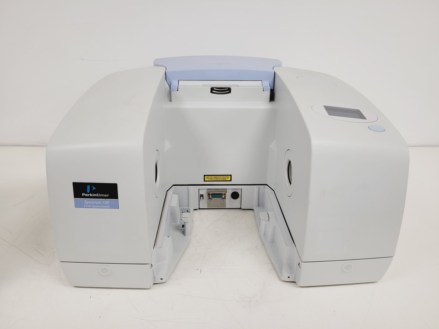 Image of Perkin Elmer Spectrum 100 FT-IR Spectrophotometer Lab