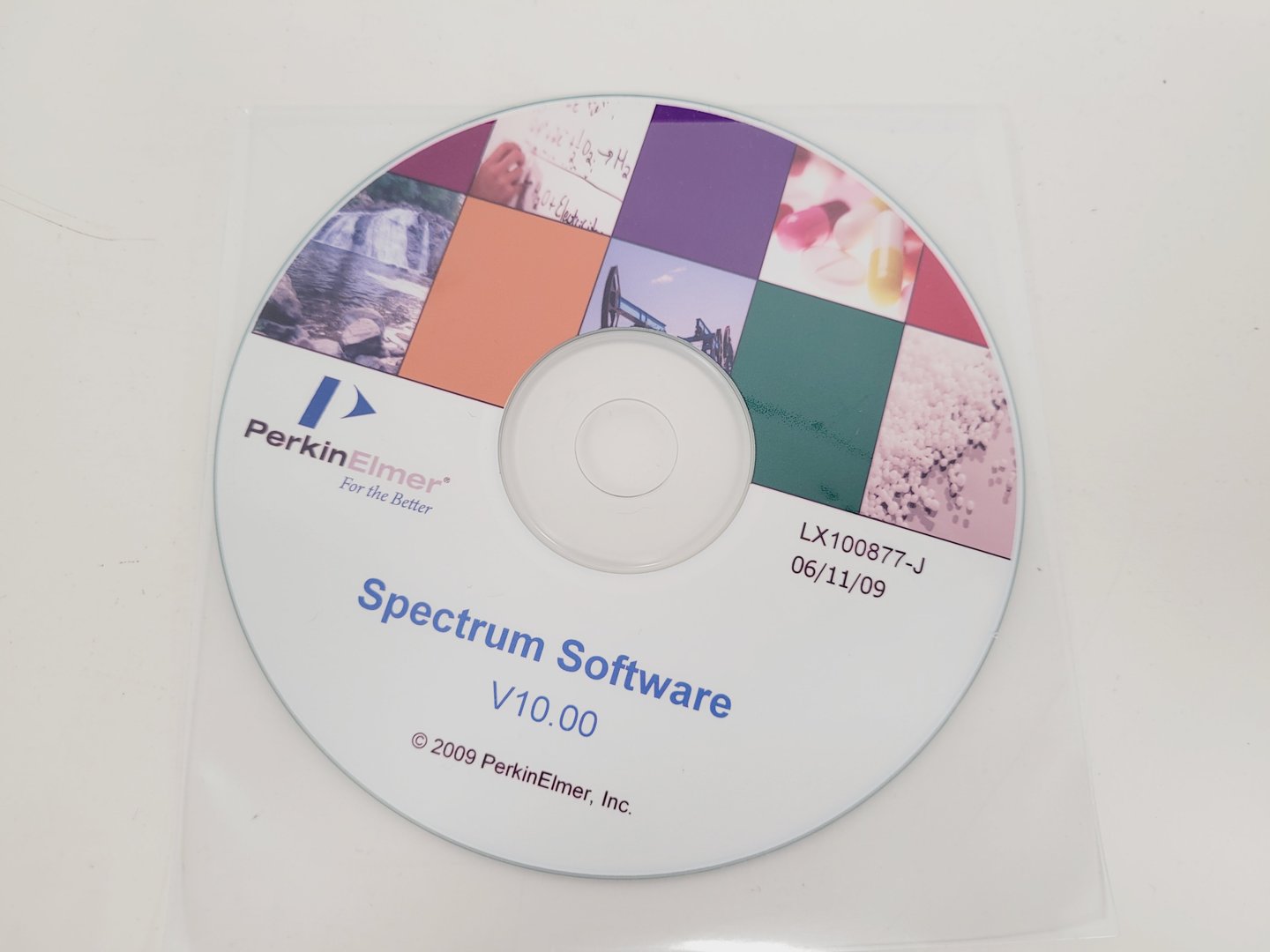 Image of Perkin Elmer Spectrum 100 FT-IR Spectrophotometer Lab