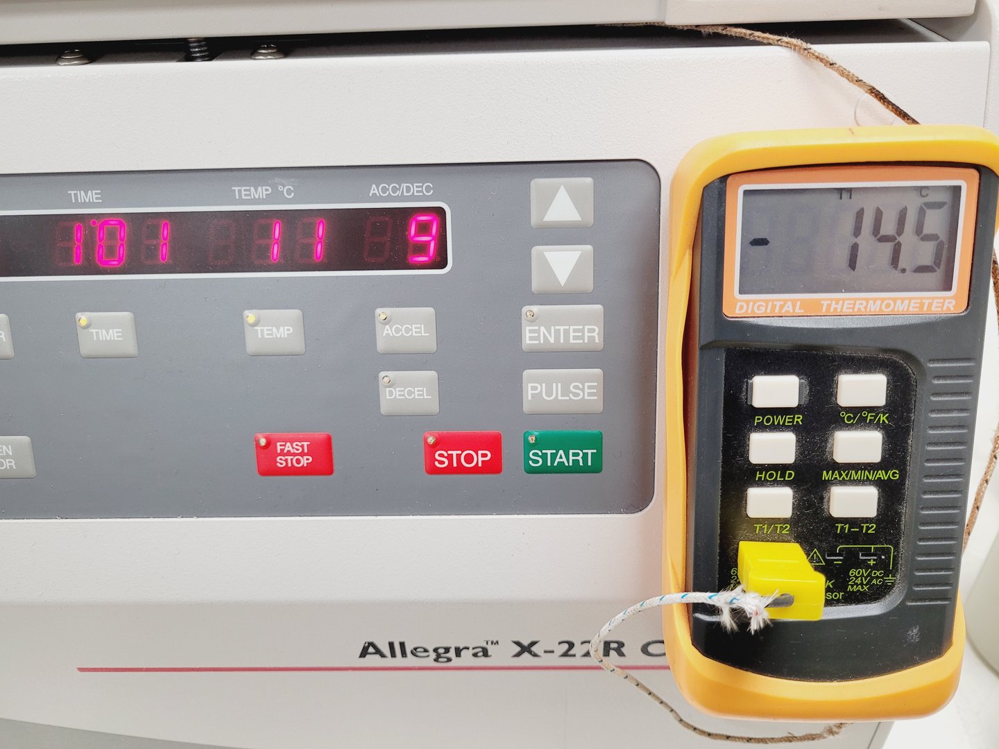 Image of Beckman Coulter Allegra X-22R Centrifuge with SX4250 &  FX301.5 Rotors Lab