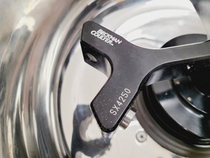 Thumbnail image of Beckman Coulter Allegra X-22R Centrifuge with SX4250 &  FX301.5 Rotors Lab