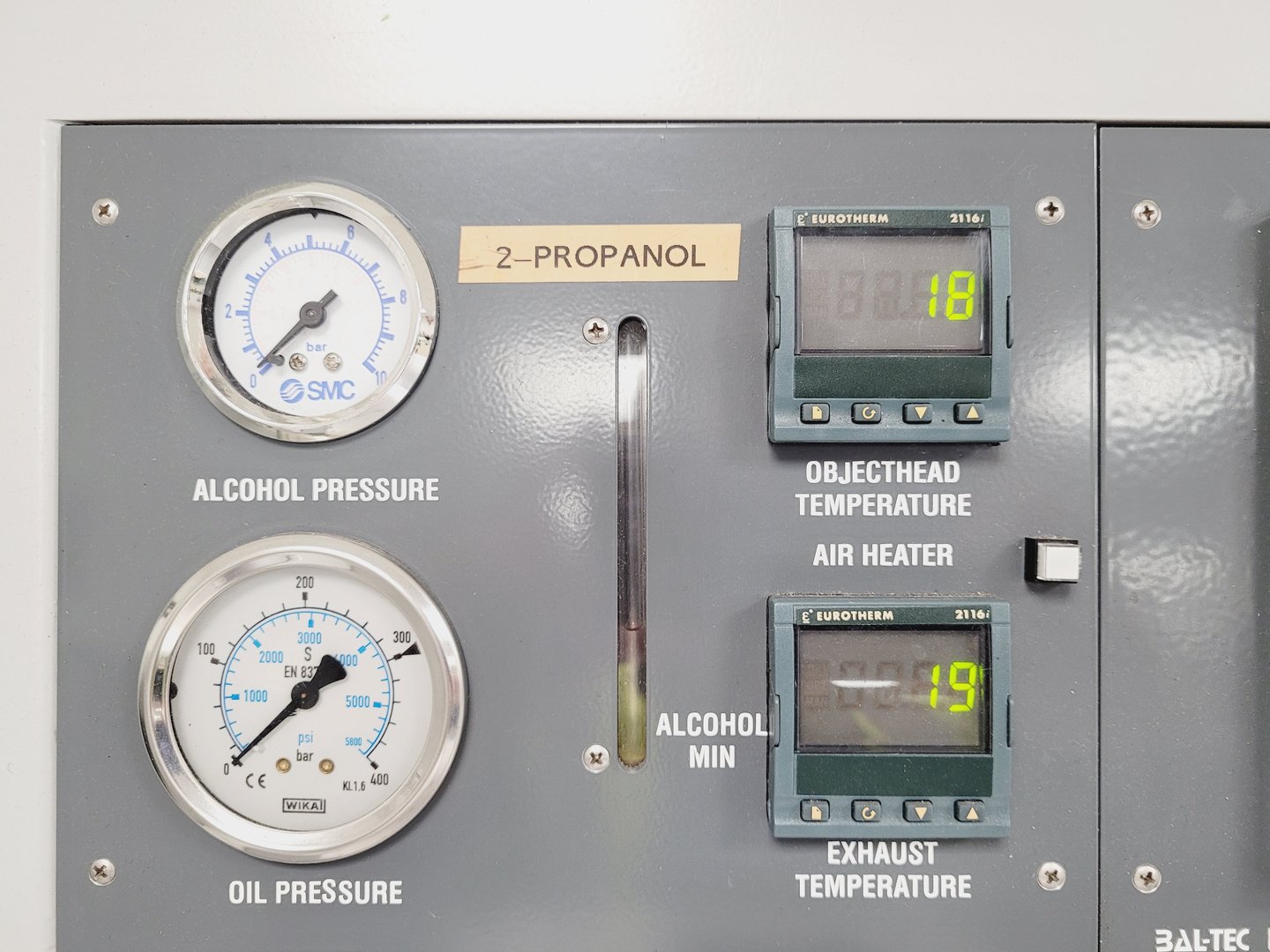Image of BAL-TEC HPM 010 High Pressure Freezing Machine