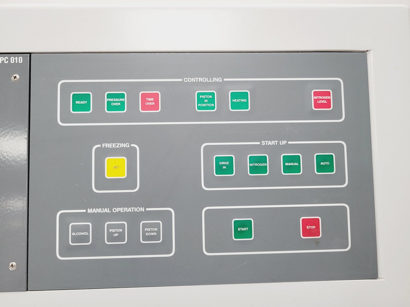 Image of BAL-TEC HPM 010 High Pressure Freezing Machine
