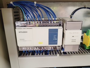 Thumbnail image of BAL-TEC HPM 010 High Pressure Freezing Machine