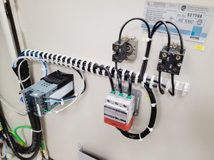 Thumbnail image of BAL-TEC HPM 010 High Pressure Freezing Machine