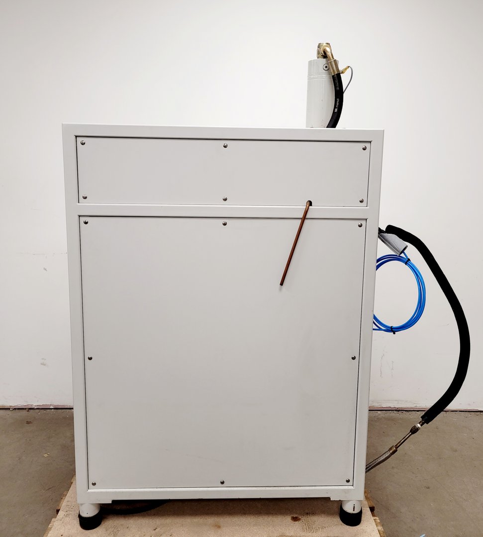 Image of BAL-TEC HPM 010 High Pressure Freezing Machine