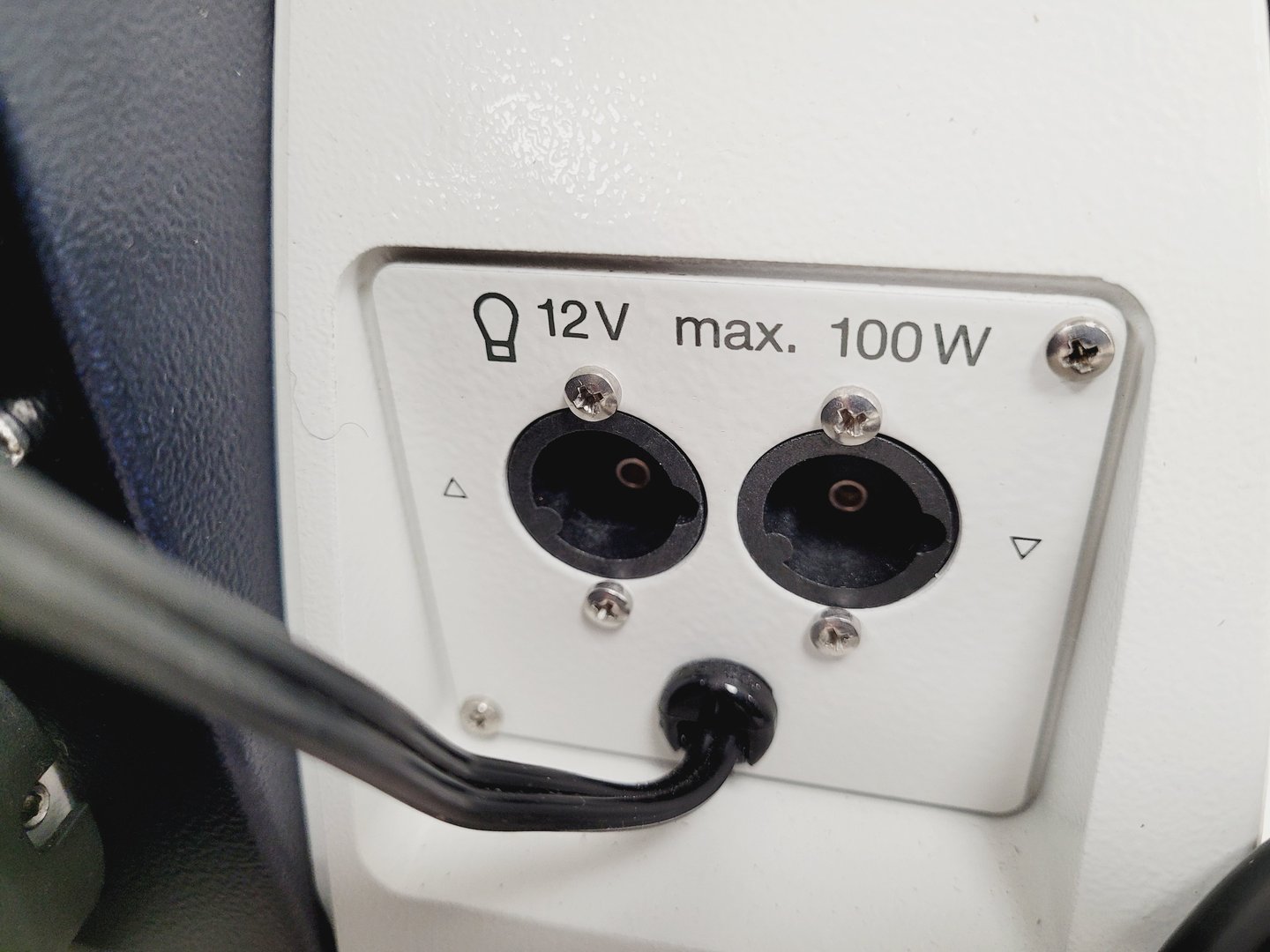 Image of Leica DM5500B Fluorescence Motorised Microscope w/CTR6000 & EL6000