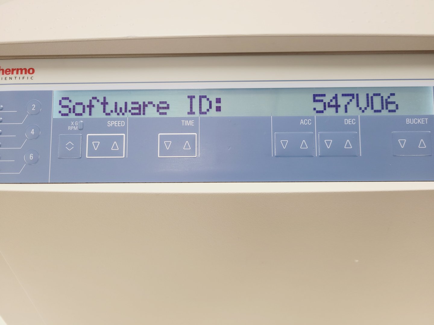 Image of Thermo Fisher Heraeus Megafuge 16 Centrifuge & TX-200 Rotor 5500rpm Rotor Lab