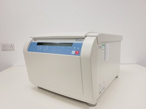 Thumbnail image of Thermo Fisher Heraeus Megafuge 16 Centrifuge & TX-200 Rotor 5500rpm Rotor Lab