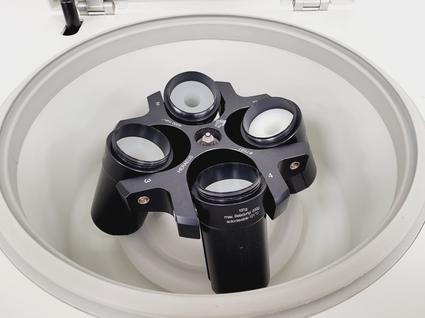 Image of Thermo Electron Heraeus Biofuge Primo Benchtop Laboratory Centrifuge Lab