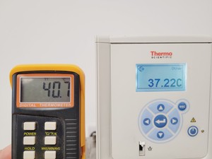 Thumbnail image of Thermo Scientific HAAKE A 28 Waterbath/ Chiller /HAAKE SC 100 Digital Immersion 