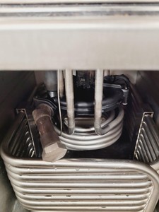 Thumbnail image of Thermo Scientific HAAKE A 28 Waterbath/ Chiller /HAAKE SC 100 Digital Immersion 