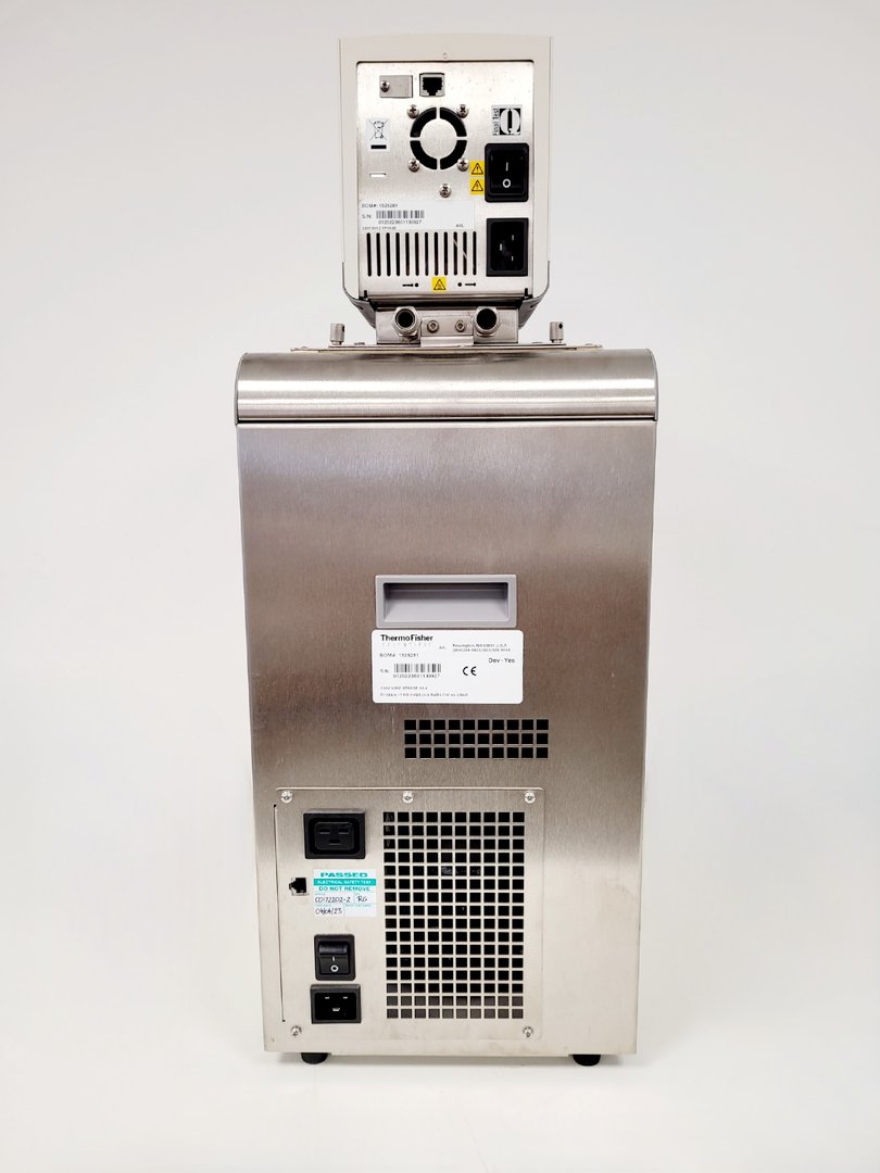 Image of Thermo Scientific HAAKE A 28 Waterbath/ Chiller /HAAKE SC 100 Digital Immersion 