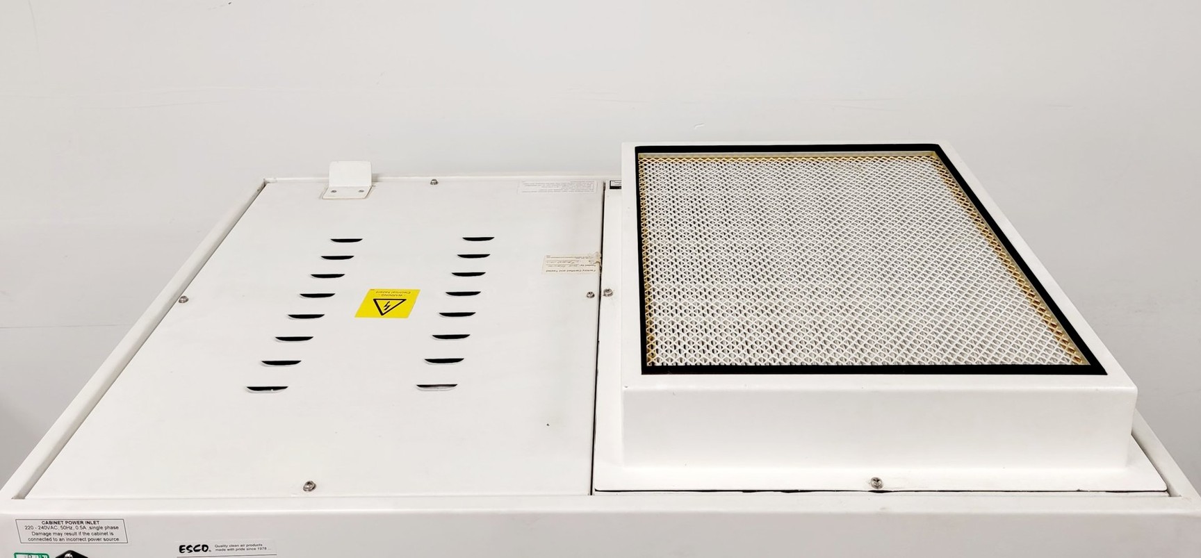 Image of Esco Laboratory Fume Hood SPD-3A1 Lab