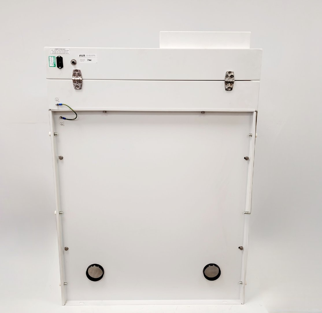 Image of Esco Laboratory Fume Hood SPD-3A1 Lab